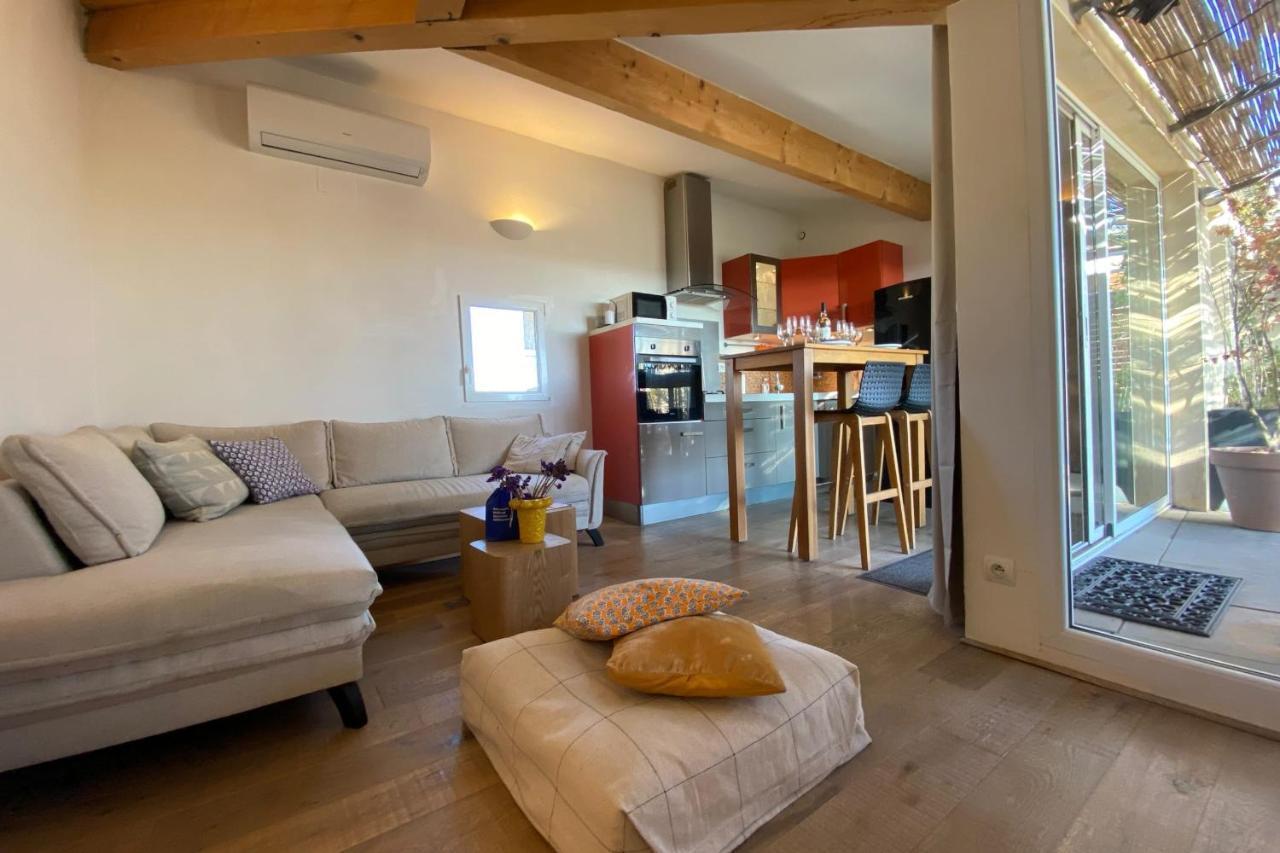 The Sunny - P2 With Terrace - City Centre Nîmes Exterior photo